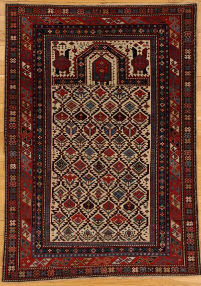 Daghestan rug (627)