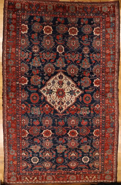 Bakhtiari carpet (167)